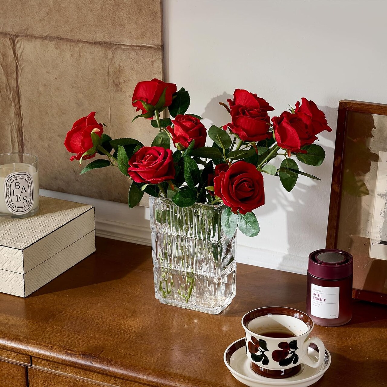 Spring Tabletop Decor – 48PCS Red Velvet Artificial Roses with Bendable Stems, Realistic Fake Flowers for Wedding Bouquets, Valentine’s Day, Mother’s Day, Baby Shower, Party, Home Centerpieces